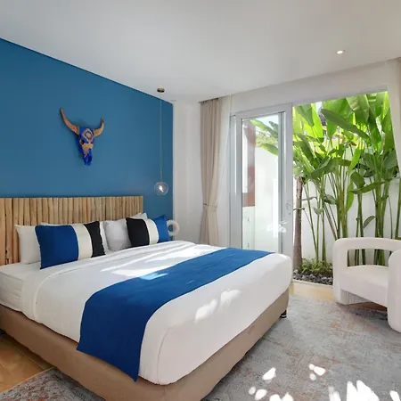 Trendsetting Ultimate 6-Bed Beach Getaway-Staff-Breakfast-Bbq-Billiard Canggu  Exterior photo